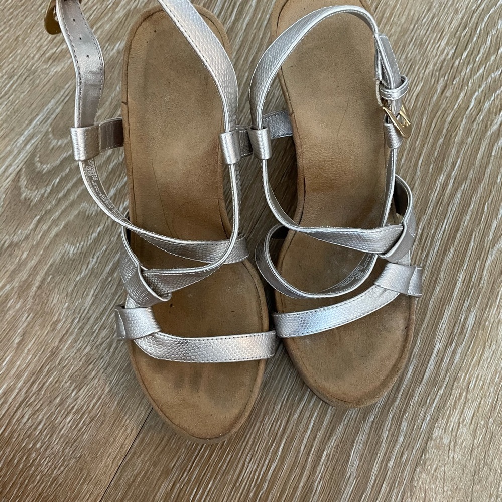 Wedges - Picture 4 of 7